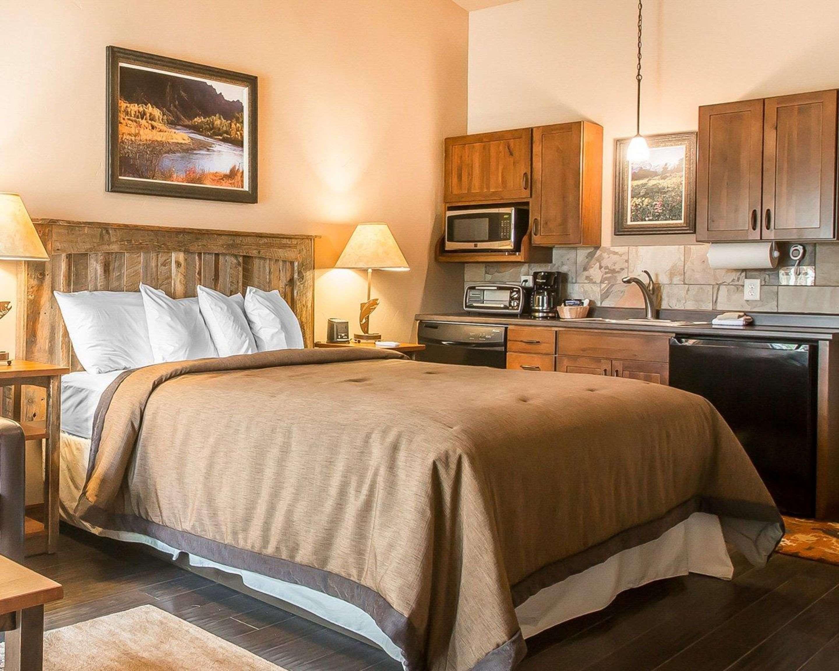 Yellowstone Valley Lodge, Ascend Hotel Collection Pray Luaran gambar