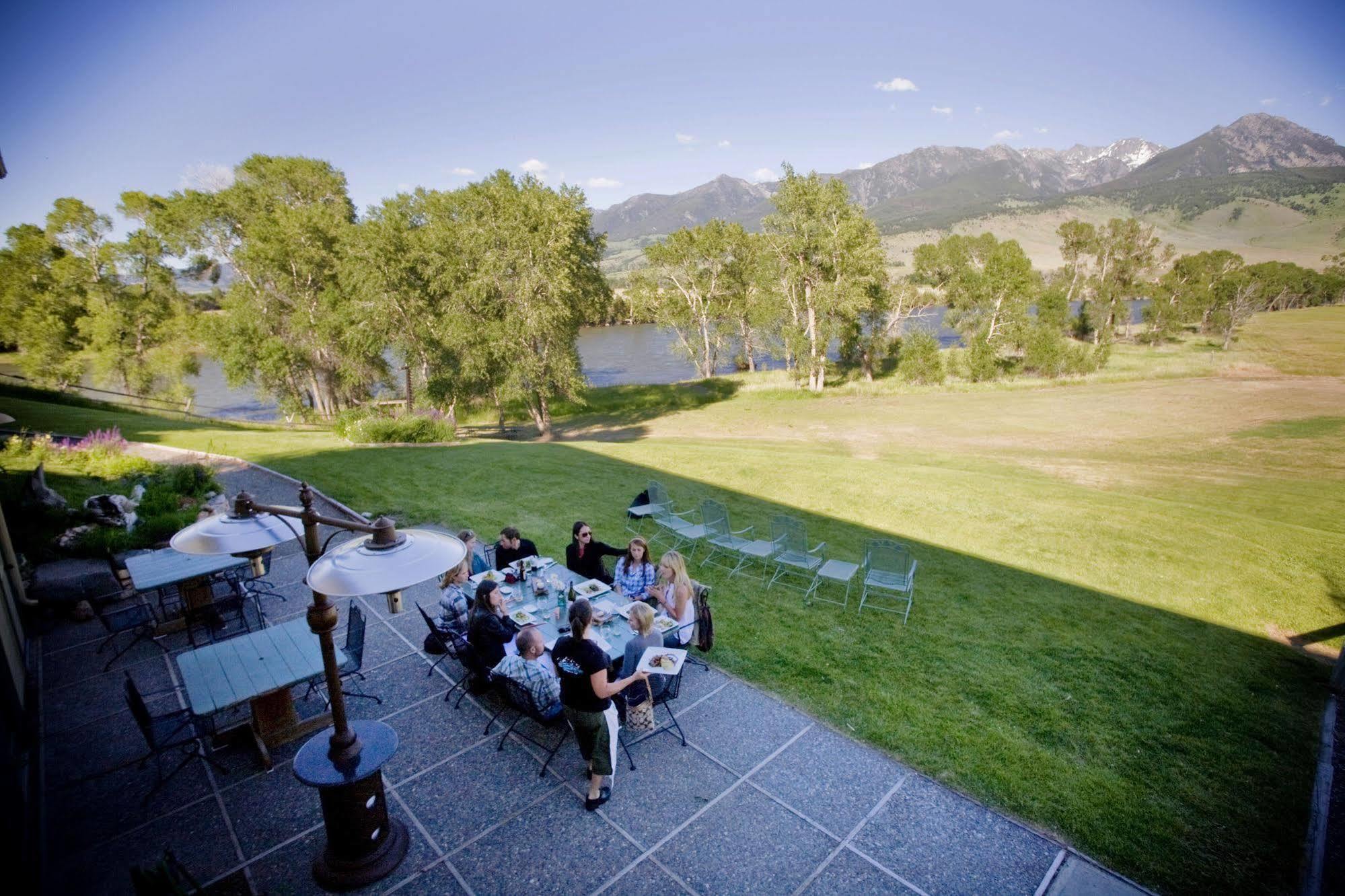 Yellowstone Valley Lodge, Ascend Hotel Collection Pray Luaran gambar