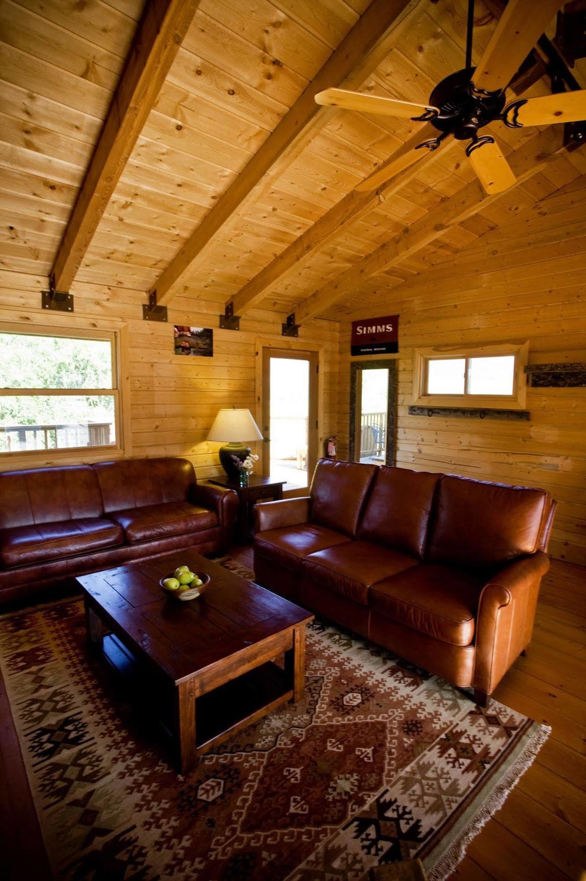 Yellowstone Valley Lodge, Ascend Hotel Collection Pray Luaran gambar